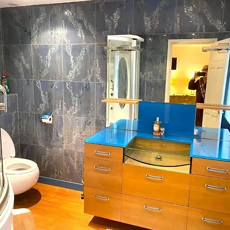 Villa D'exception A Avec Piscines Interieures Et Exterieures