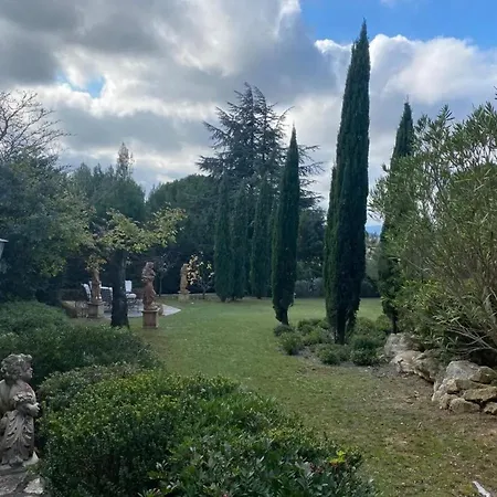 Villa D'exception A Avec Piscines Interieures Et Exterieures Palaja