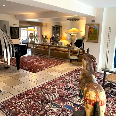 D'exception A Avec Piscines Interieures Et Exterieures Villa *